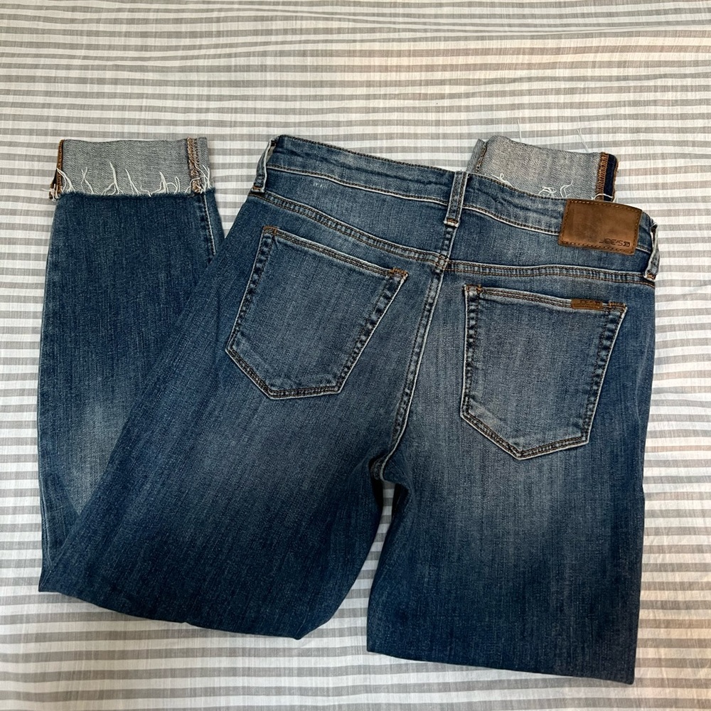 Joes Jeans “The Smith” Mid Rise Straight Crop